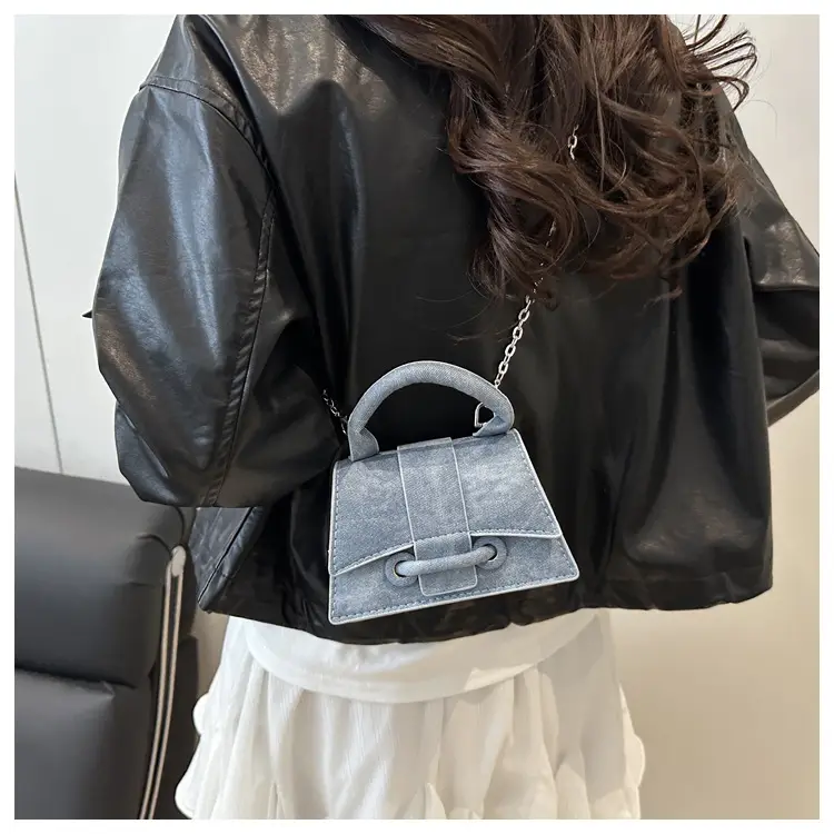 Light Luxury Women's Shoulder Crossbody Bag Beige Suede Chain Strap — feature 11