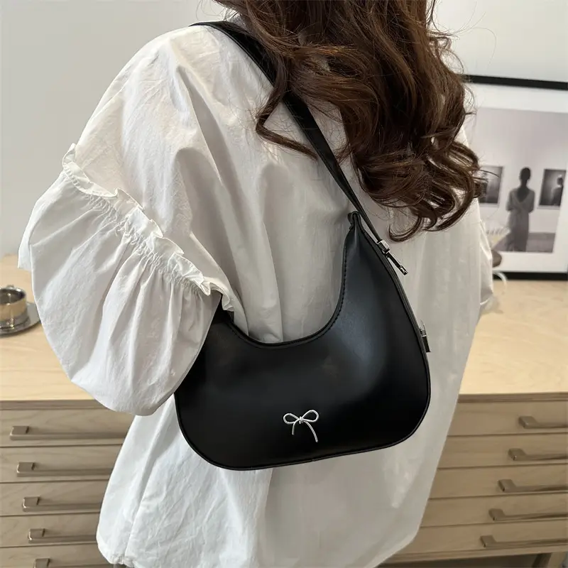 Red Korean Style Shoulder Bag for Women - Image 3