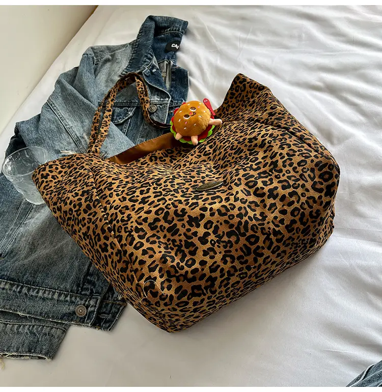 Retro Leopard Print Large Tote Bag for Women — feature 10