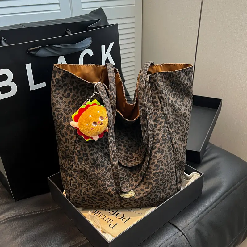 Retro Leopard Print Large Tote Bag for Women - Image 4