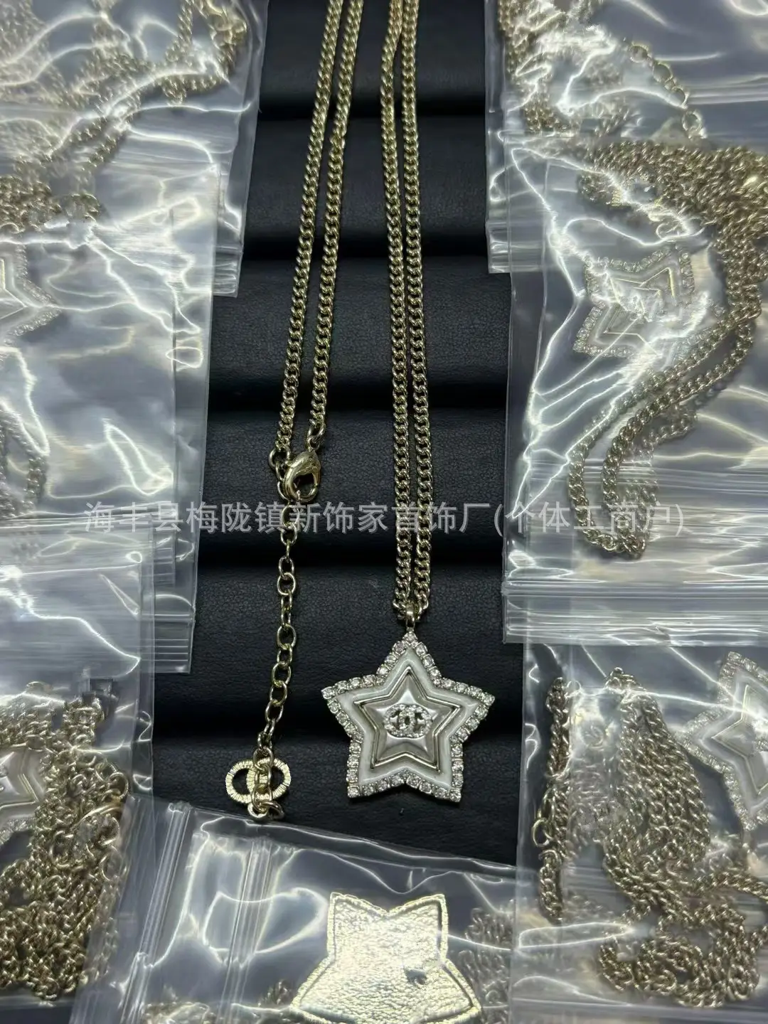 25B Pearl Heart Necklace with Letter Clavicle Chain - Image 15