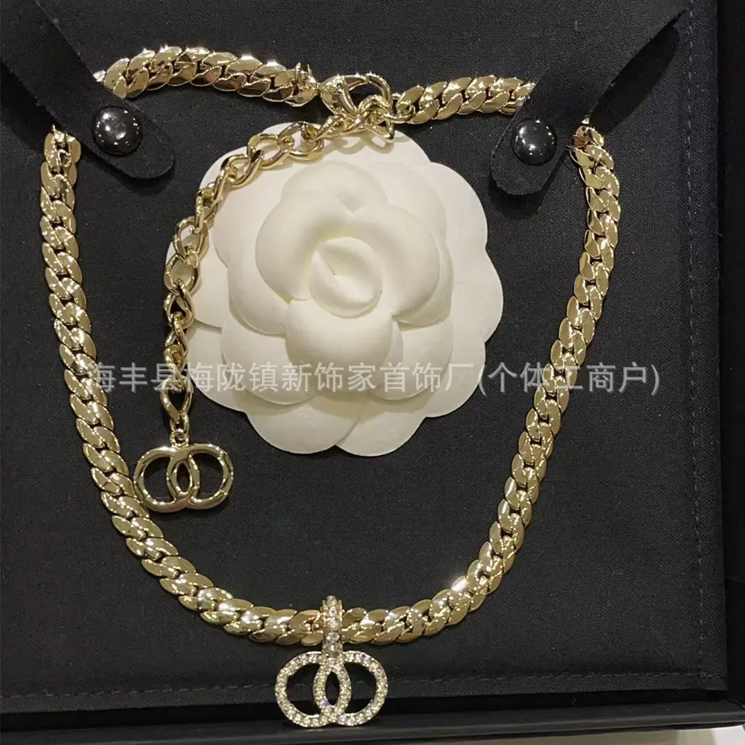 25B Pearl Heart Necklace with Letter Clavicle Chain - Image 16