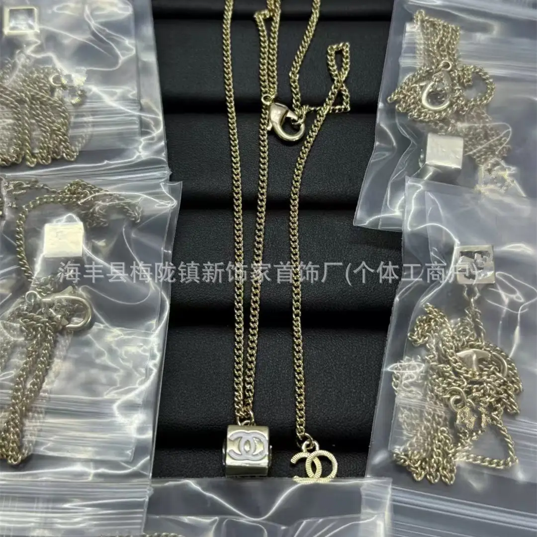 25B Pearl Heart Necklace with Letter Clavicle Chain - Image 23