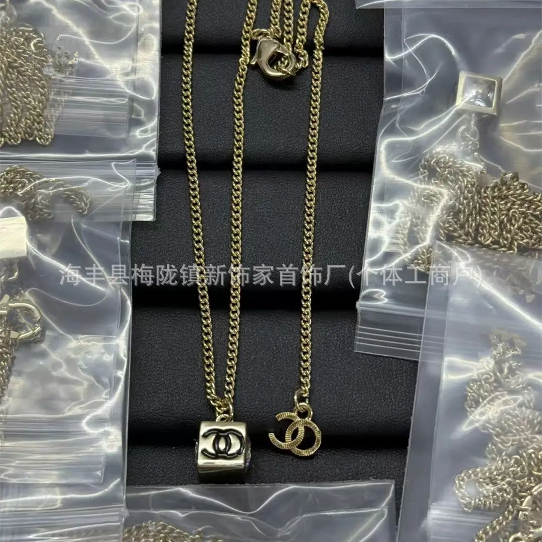 25B Pearl Heart Necklace with Letter Clavicle Chain - Image 24