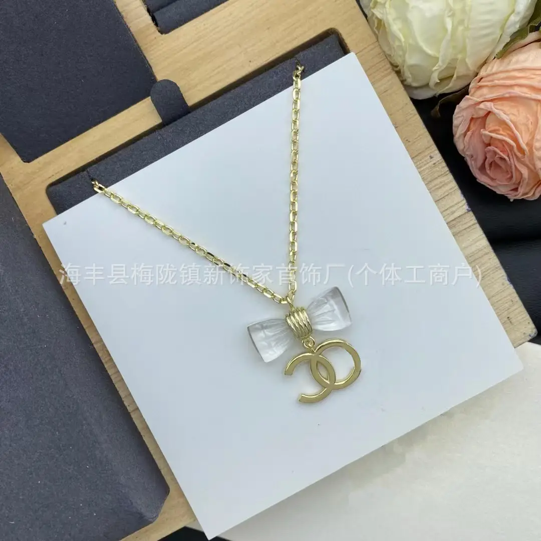 25B Pearl Heart Necklace with Letter Clavicle Chain - Image 35