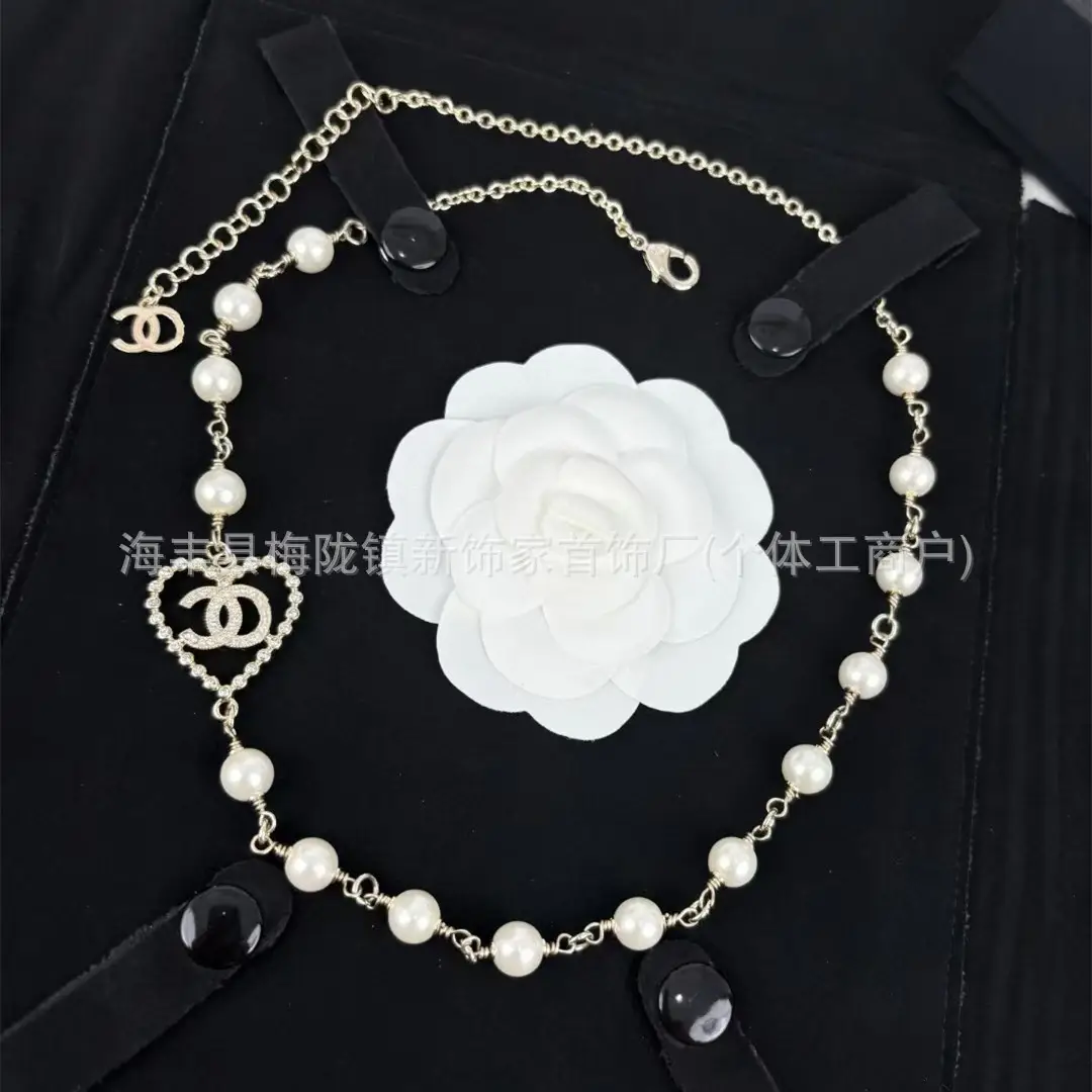 25B Pearl Heart Necklace with Letter Clavicle Chain - Image 37