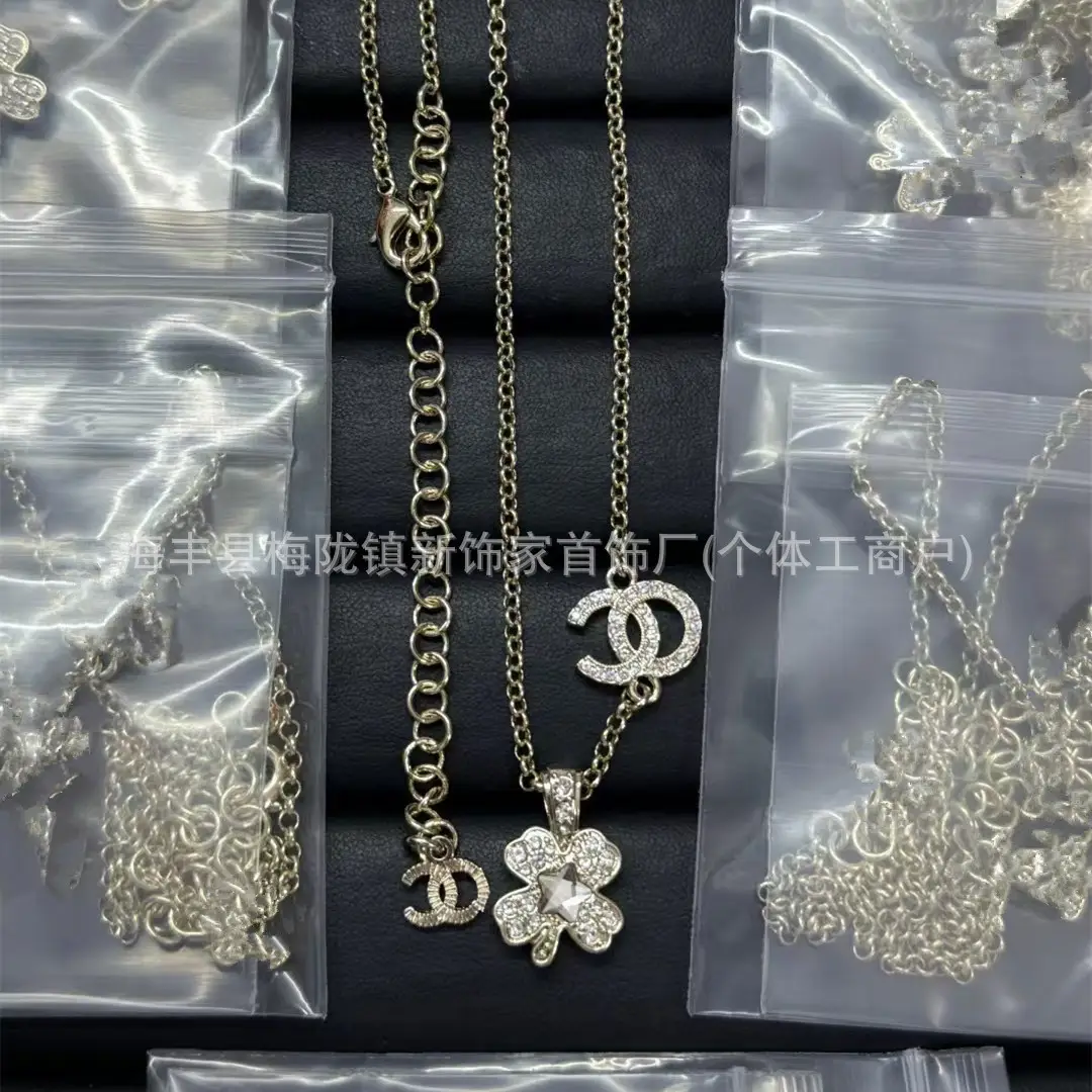25B Pearl Heart Necklace with Letter Clavicle Chain - Image 39