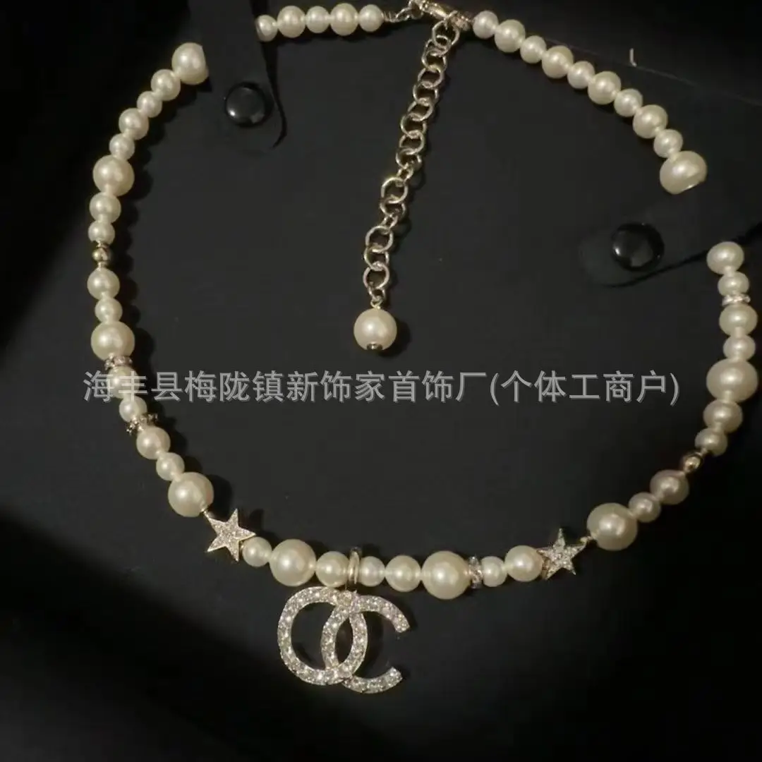 25B Pearl Heart Necklace with Letter Clavicle Chain - Image 4