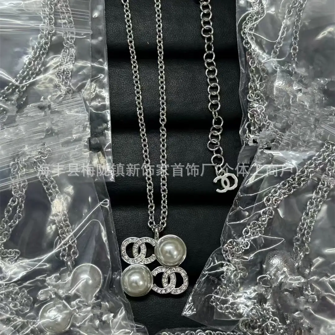 25B Pearl Heart Necklace with Letter Clavicle Chain - Image 40