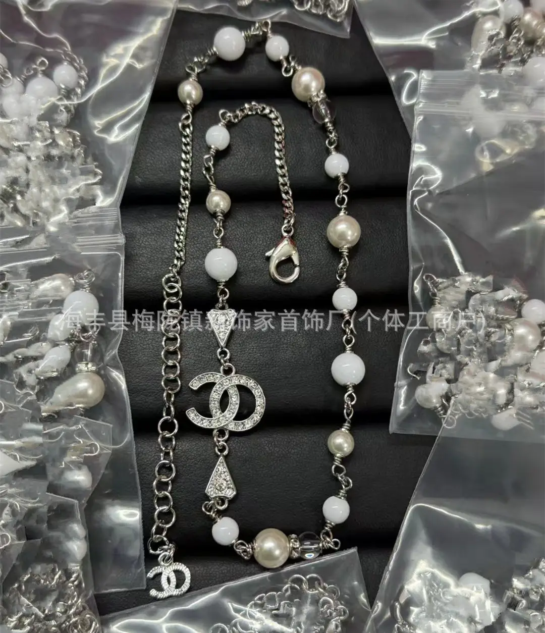 25B Pearl Heart Necklace with Letter Clavicle Chain - Image 41