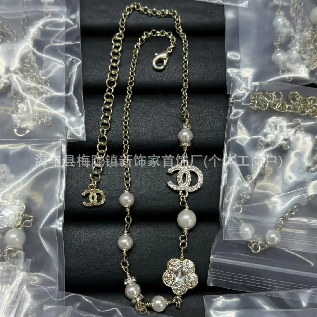 25B Pearl Heart Necklace with Letter Clavicle Chain - Image 44
