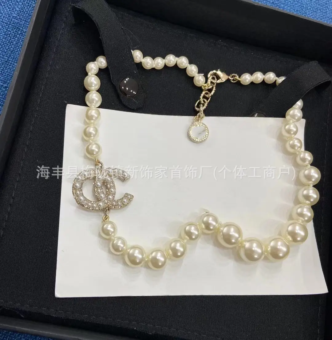 25B Pearl Heart Necklace with Letter Clavicle Chain - Image 5