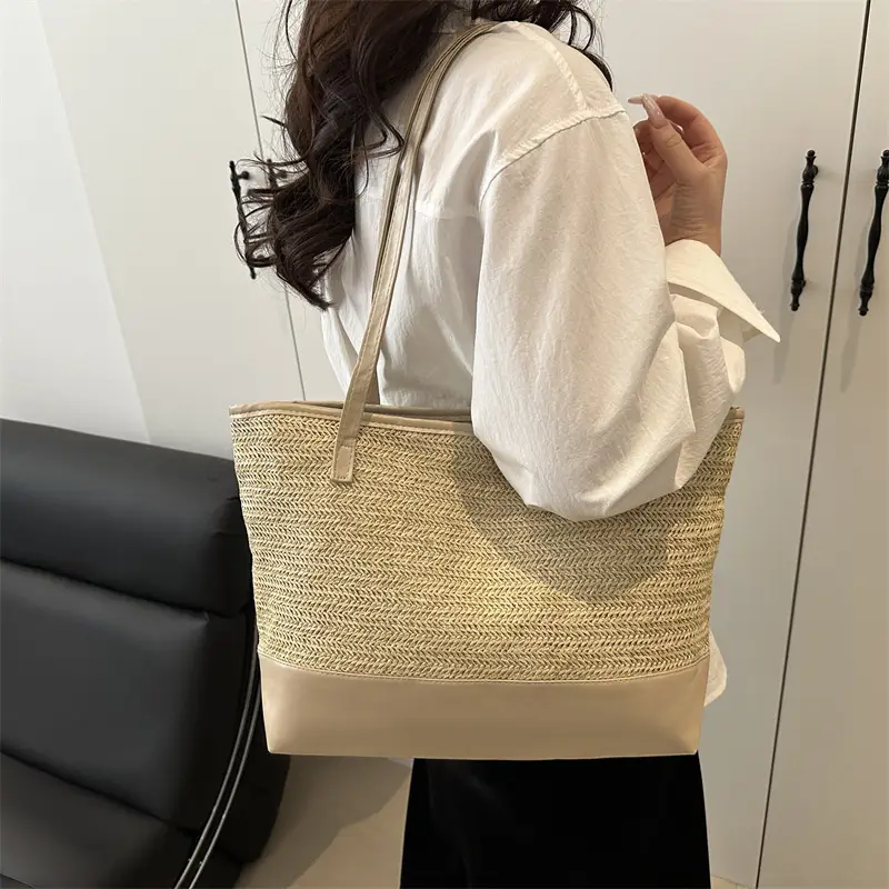 Women's Straw Shoulder Bag Large Capacity Beige - Image 9