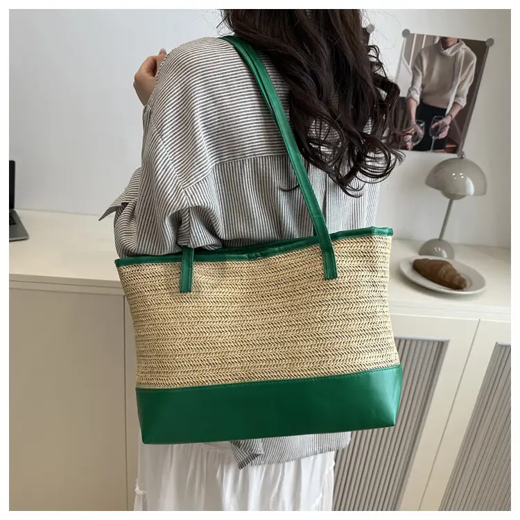 Women's Straw Shoulder Bag Large Capacity Beige — feature 17