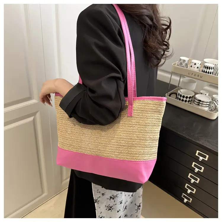 Women's Straw Shoulder Bag Large Capacity Beige — feature 9