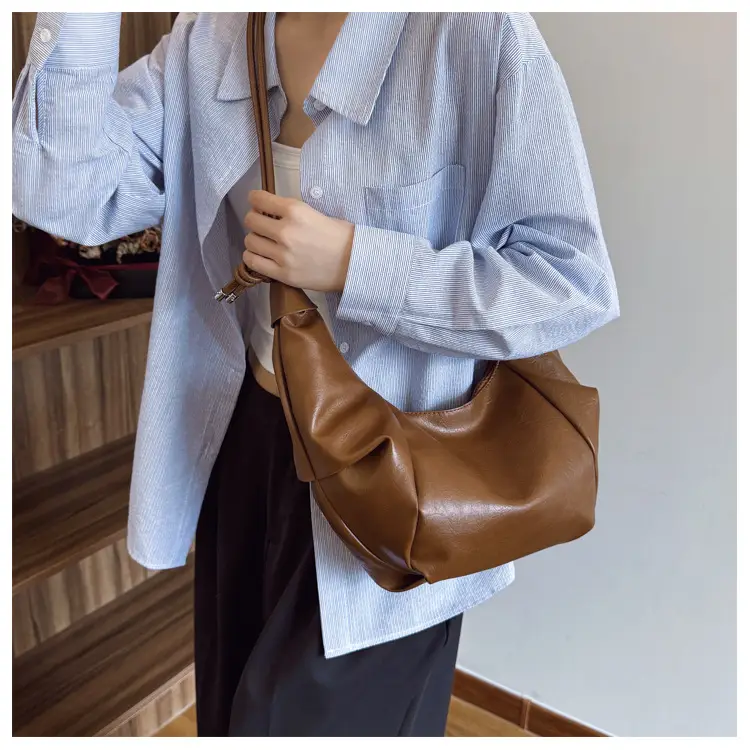 Brown Leather Shoulder Bag for Women 2025 — feature 28