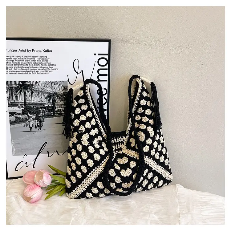 Women's Woven Shoulder Bag Pastoral Style 2026 — feature 30