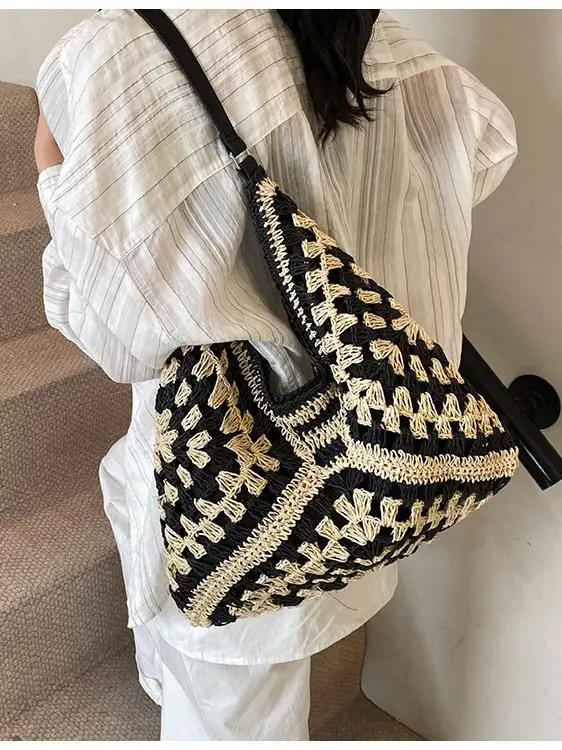 Women Crossbody Straw Bag Large Capacity Brown
