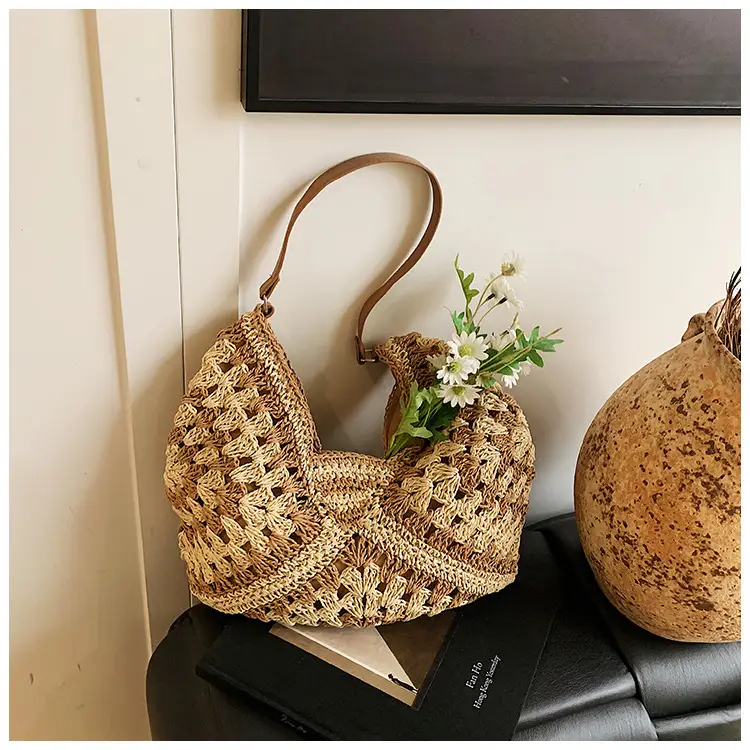 Women Crossbody Straw Bag Large Capacity Brown — feature 37