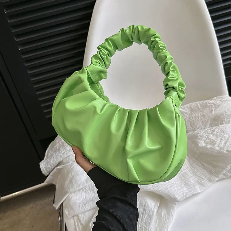 Cloud Pleated Women's Bag Black White 2023 - Image 12
