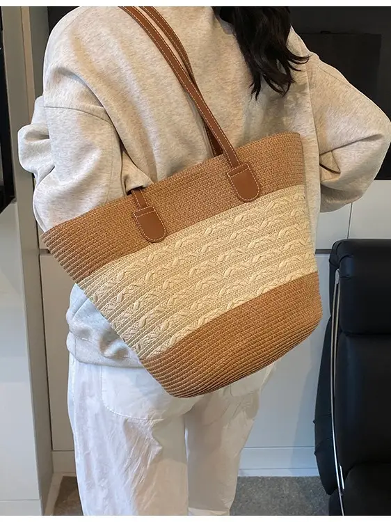 Straw Large Capacity Women's Handbag Multi-compartment Zipper Bag - Image 4