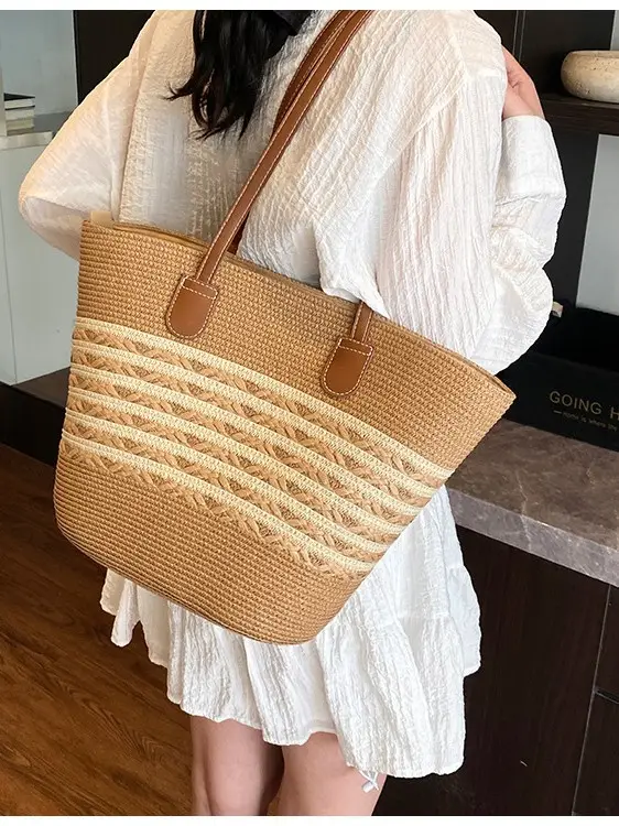 Straw Large Capacity Women's Handbag Multi-compartment Zipper Bag - Image 5