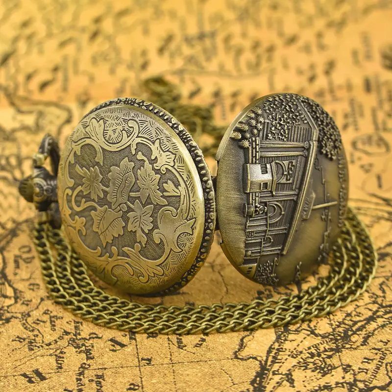 Silver Metal Pocket Watch Commemorative Necklace — feature 7