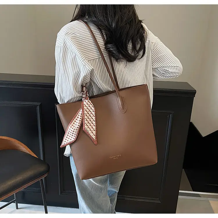 Black Women's Large Capacity Tote Bag with Adjustable Strap — feature 30