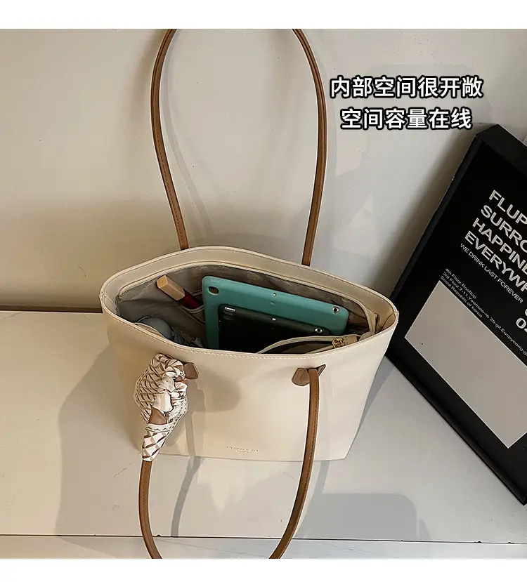 Black Women's Large Capacity Tote Bag with Adjustable Strap — feature 8