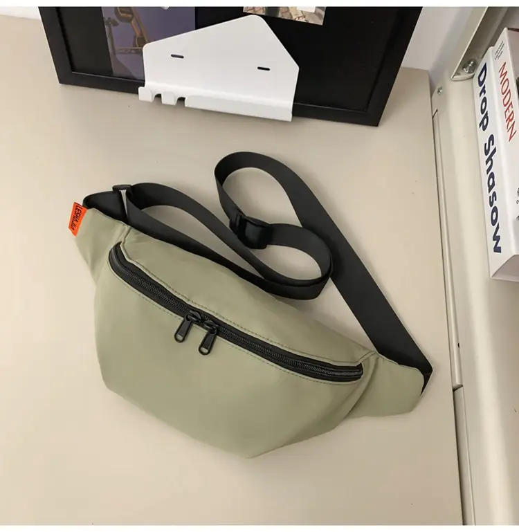 Men's Black Waterproof Crossbody Bag with Adjustable Strap — feature 18