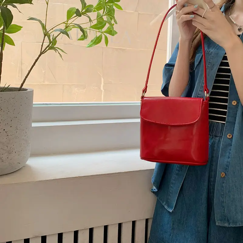 Red Korean Ins-Style Underarm Bag for Women — feature 12