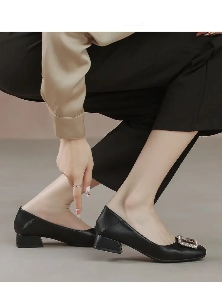 French Square-Toe Single Shoes for Women 2026 Spring and Autumn New Style, Elegant, Fashionable, Versatile, Shallow Mouth, Chunky Heel, Low Heel, Professional Work Shoes — feature 4