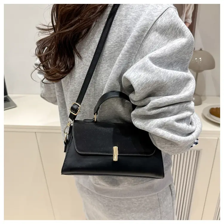 2025 Women's Black Retro Commuter Bag with Lock Buckle — feature 15