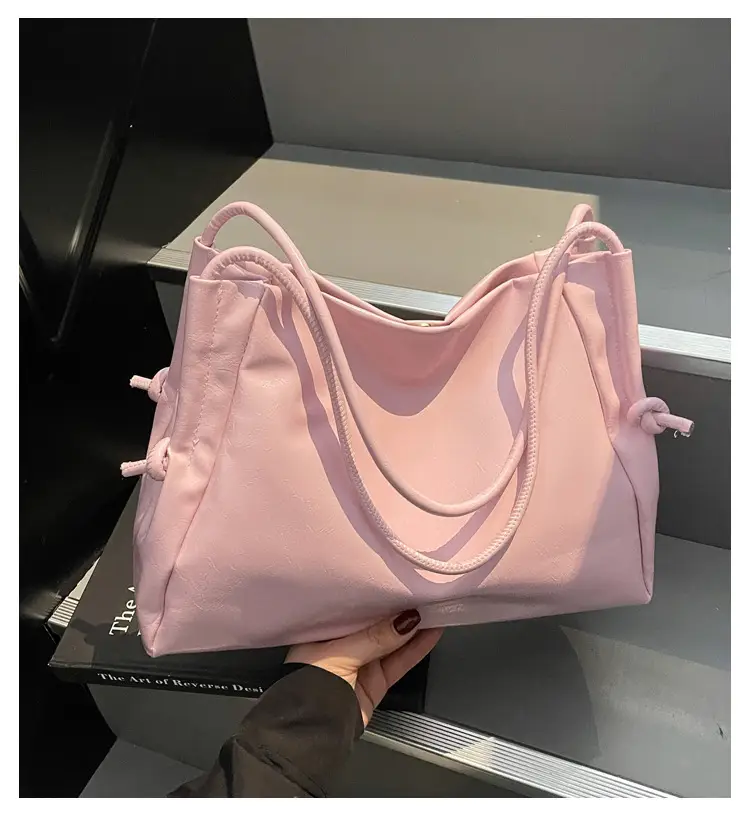Large Capacity Korean Style Shoulder Bag Solid Color Elegant Design — feature 2