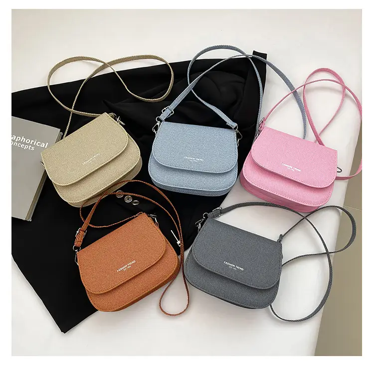 Women's Grey Saddle Crossbody Bag 2025 New Trendy — feature 10