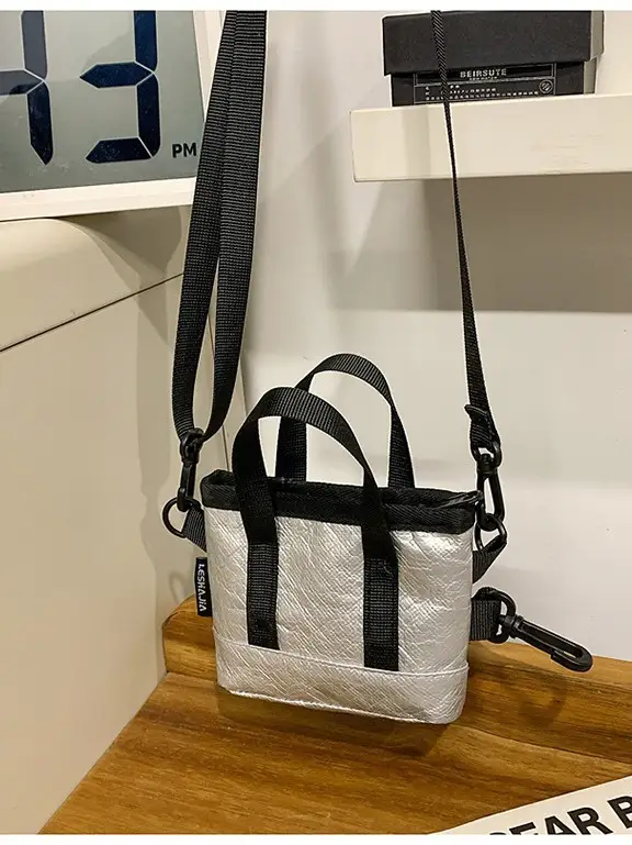 Women Crossbody Bag with Wooden Handle Mobile Phone Carrier