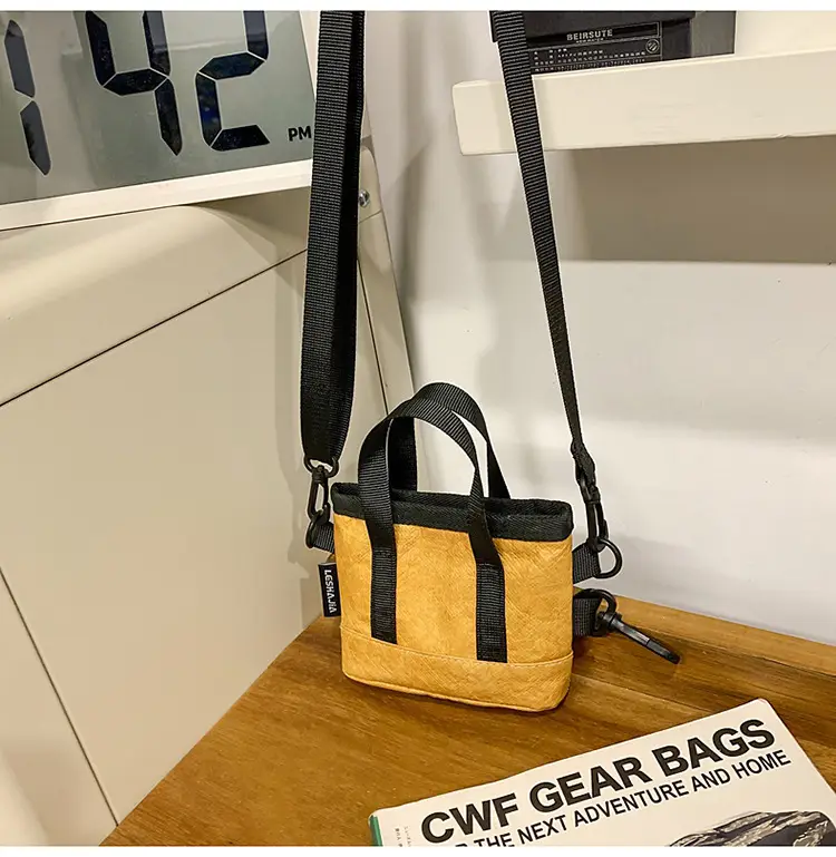 Women Crossbody Bag with Wooden Handle Mobile Phone Carrier — feature 38