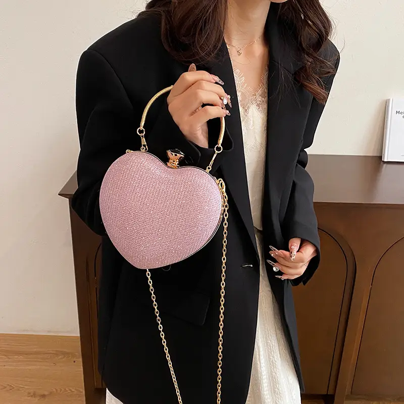 Heart Shaped Gold Chain Women's Bag - Image 6