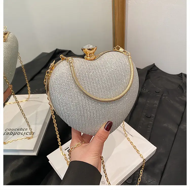 Heart Shaped Gold Chain Women's Bag — feature 22