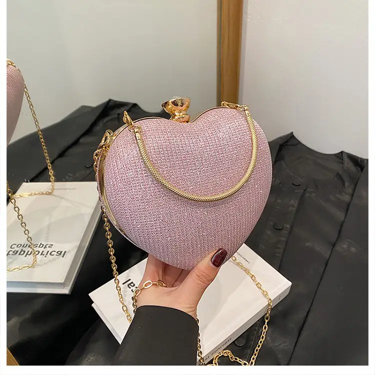Heart Shaped Gold Chain Women's Bag — feature 23