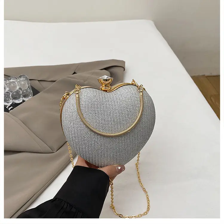 Heart Shaped Gold Chain Women's Bag - Image 4