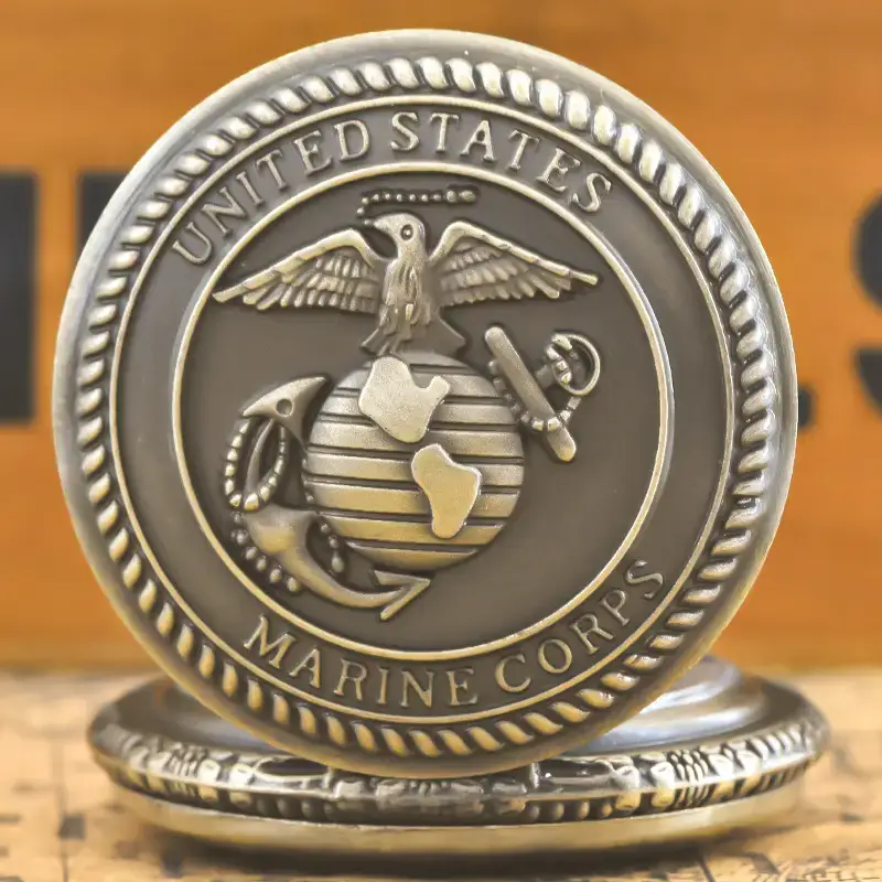 Gryffindor Quilted Pocket Watch with Chain — feature 26