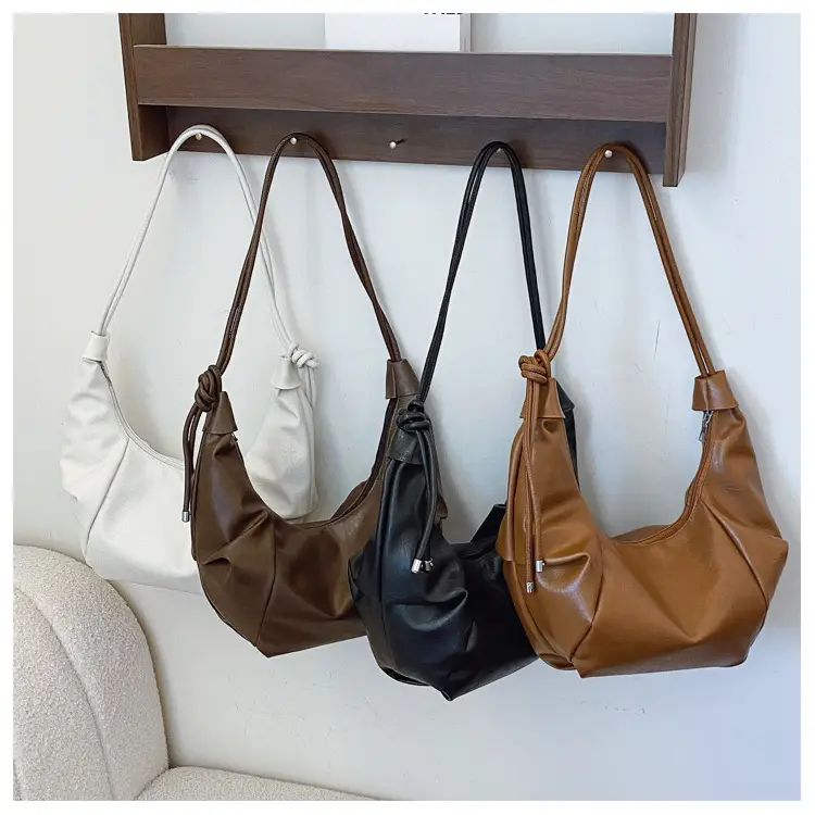 Women's Cream Korean Ins Retro Soft Leather Bag — feature 27
