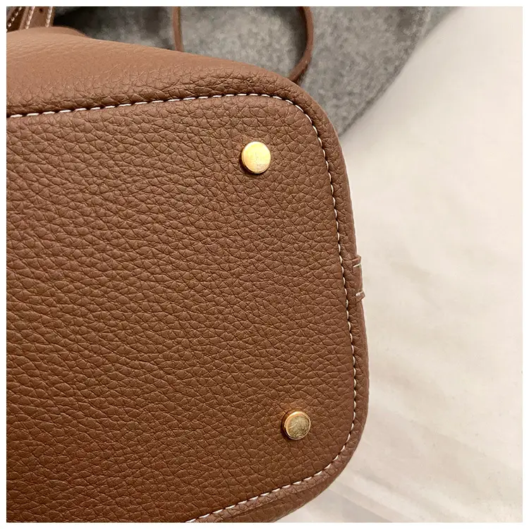 Brown Crossbody Women's Leather Tote Bag with Adjustable Strap — feature 11