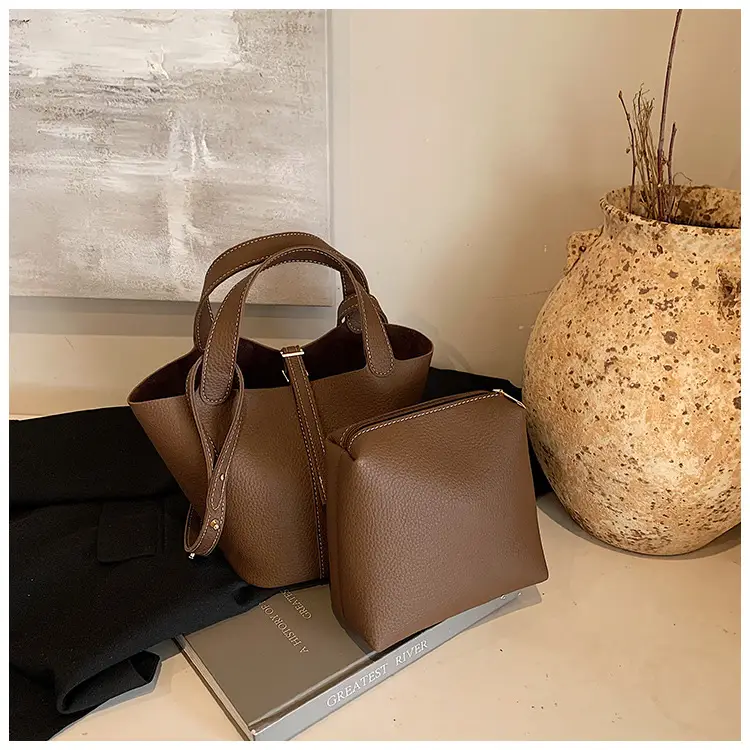 Brown Crossbody Women's Leather Tote Bag with Adjustable Strap — feature 24