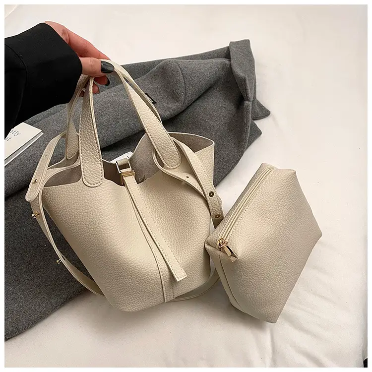 Brown Crossbody Women's Leather Tote Bag with Adjustable Strap — feature 31