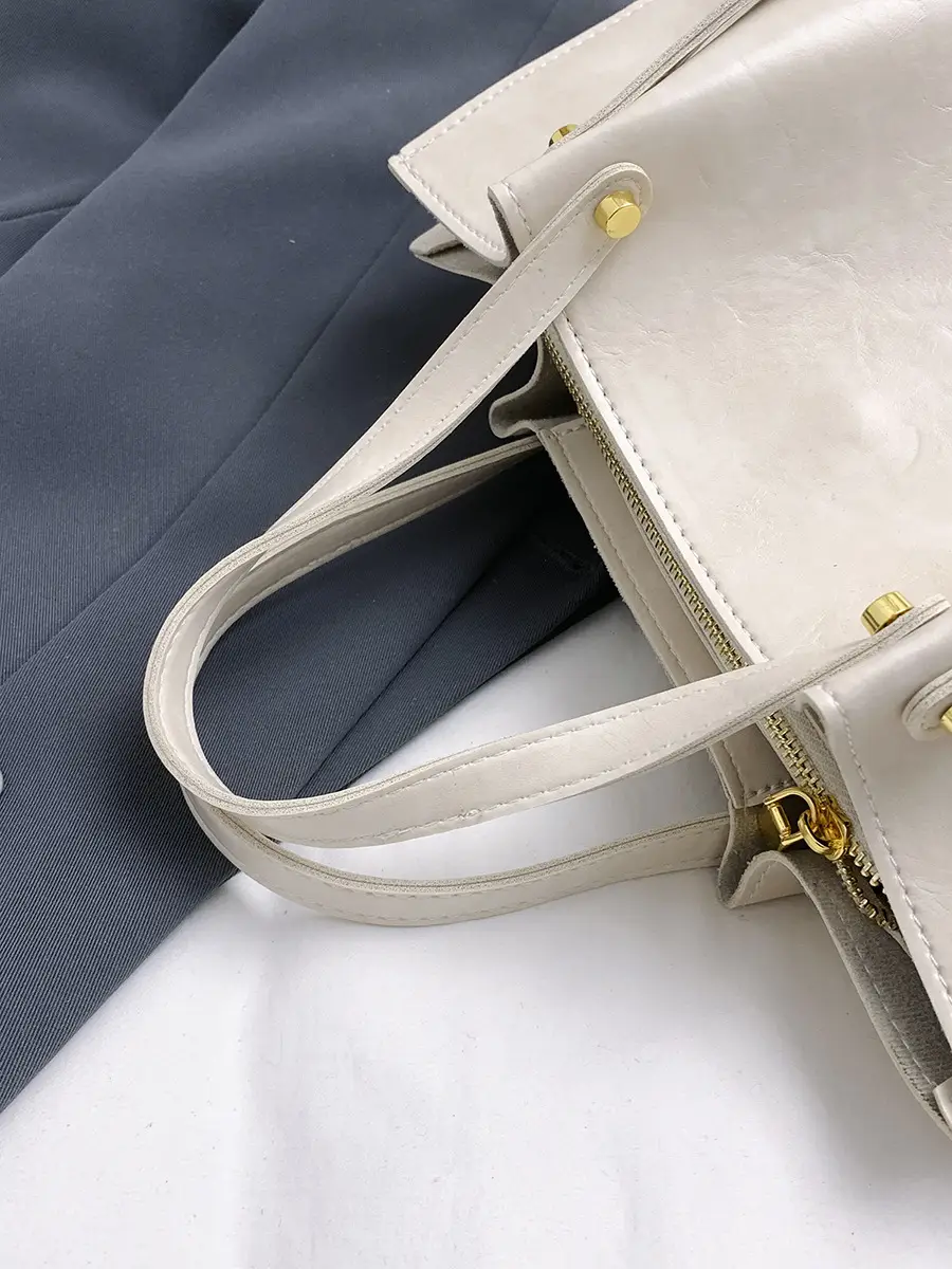 Women's White Leather Retro Tote Bag 2024 Winter - Image 10