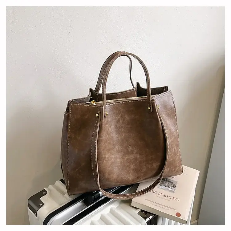 Women's White Leather Retro Tote Bag 2024 Winter — feature 13