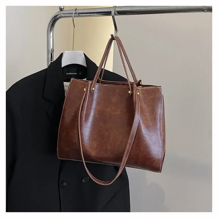 Women's White Leather Retro Tote Bag 2024 Winter — feature 16