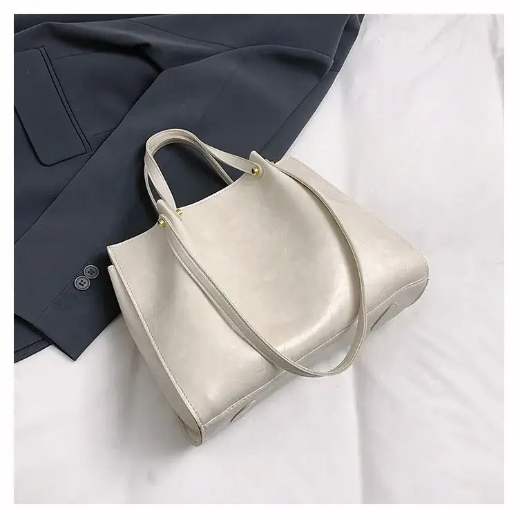 Women's White Leather Retro Tote Bag 2024 Winter — feature 19